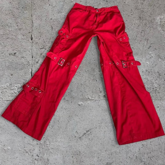 Social Collision Red Grunge Spider-Detail Cargo Buckle Pants - Picture 2 of 7